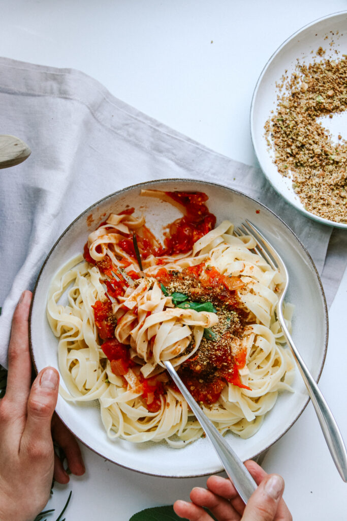 Fresh Tomato and White Wine Pasta with Pistachio Breadcrumbs feel